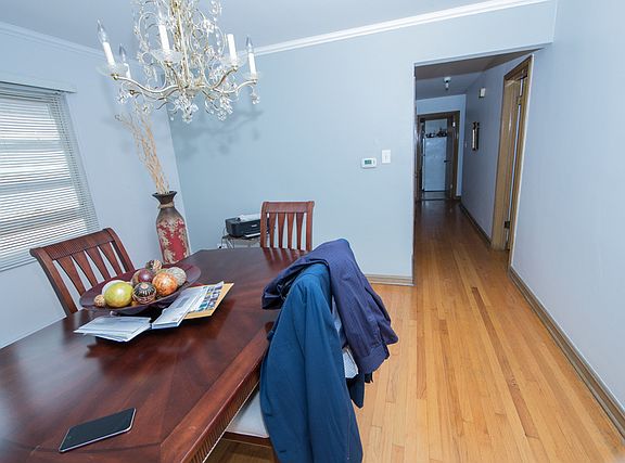 3rd image of 2657 W Hollywood Ave