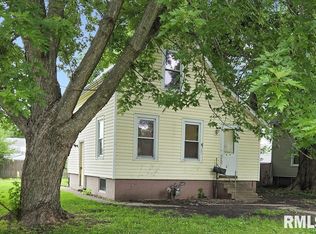 292 Indiana Ave, Galesburg, IL 61401