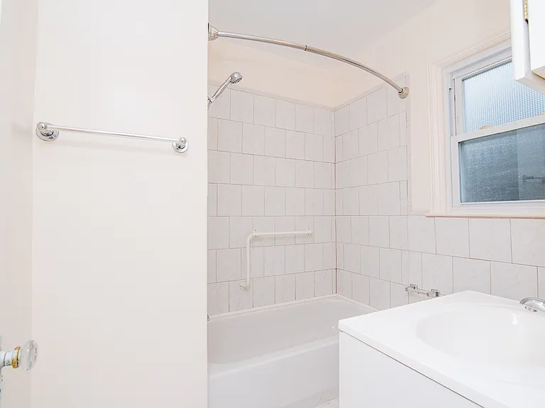 1731 Taylor St NW — Photo 23