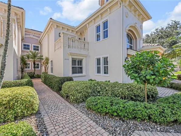 545 Avellino Isles CIR #102, NAPLES, FL 34119