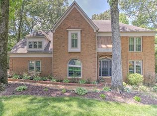 2709 Oakleigh Ln, Germantown, TN 38138
