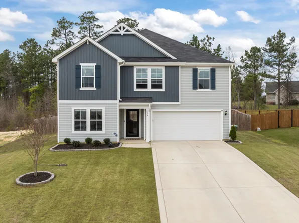 174 Cobra Ln, Raeford, NC 28376