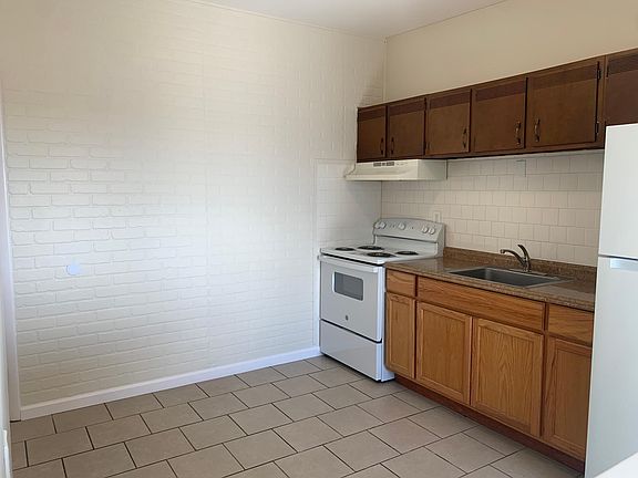 4th image of 810 Jefferson St #810