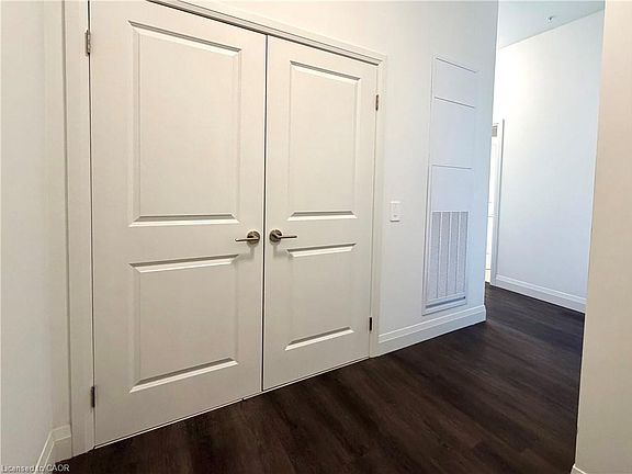 3rd image of 1333 Weber St E #106
