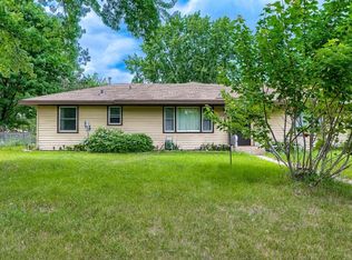 11256 Arrowhead St NW, Coon Rapids, MN 55433
