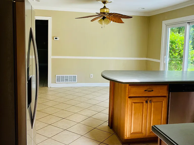 37 Port Royal Dr — Photo 7