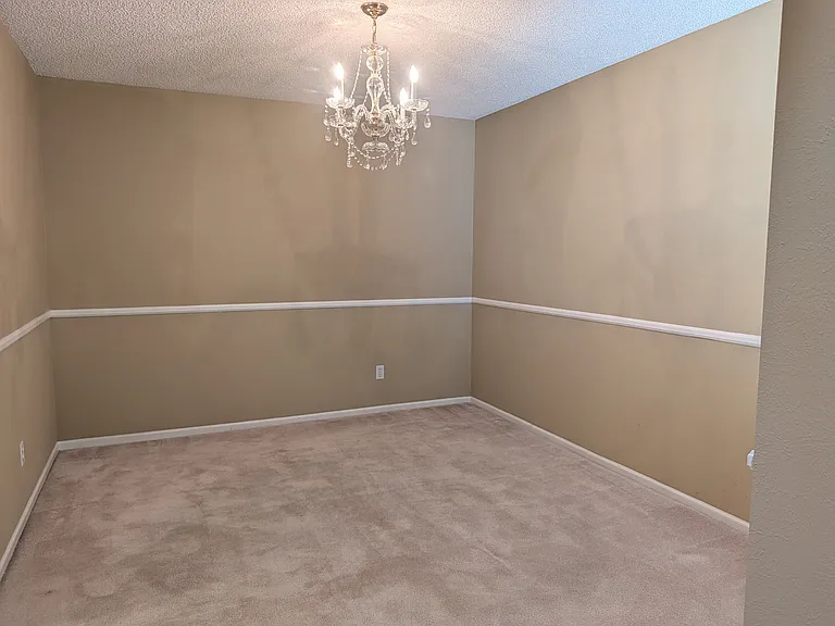 7583 S Monaco Way — Photo 5