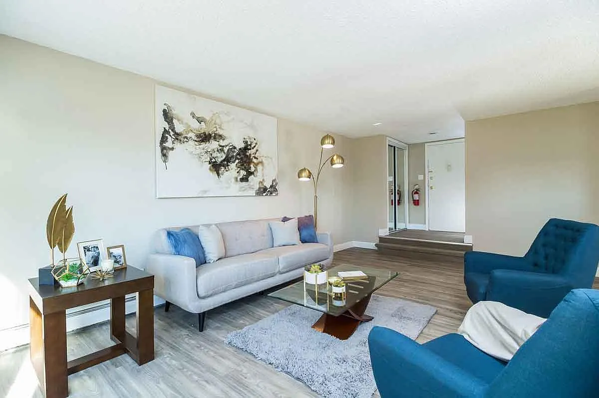 Prospect Pointe — Photo 2