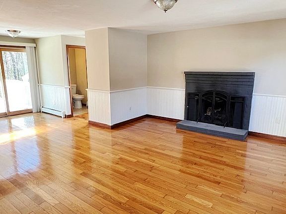 4th image of 219 Fernwood Dr
