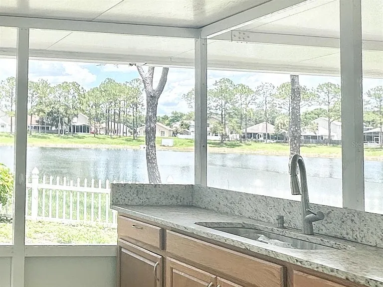 9419 Chandon Dr — Photo 2