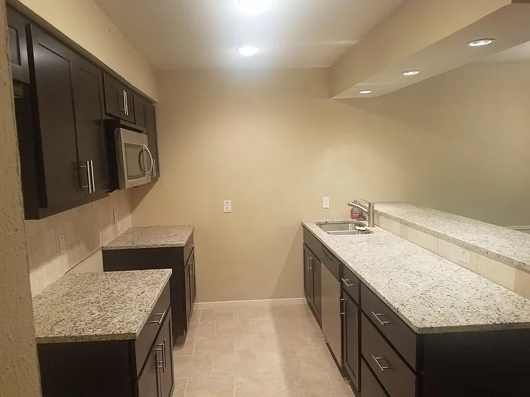 618 Billie Ruth Ln — Photo 6