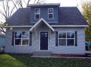 20825 Holiday Ave, Lakeville, MN 55044