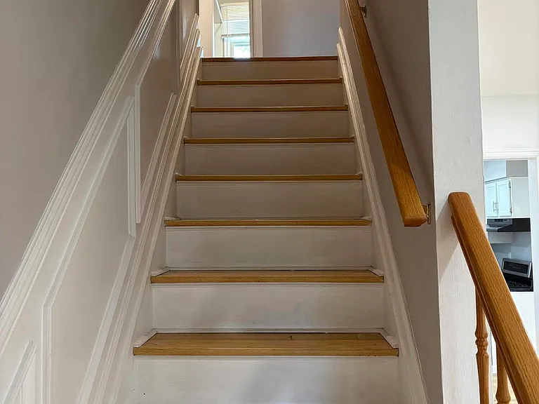 19 Lennox Ave — Photo 10