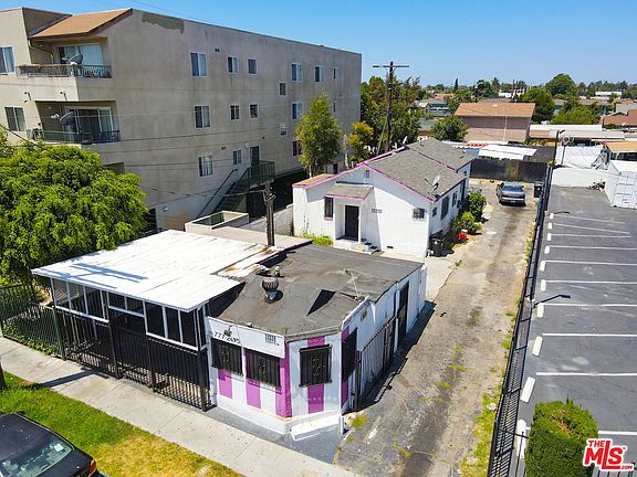 2nd image of 11911 Avalon Blvd