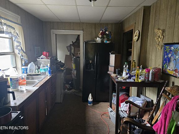 5th image of 1521 Boyd St