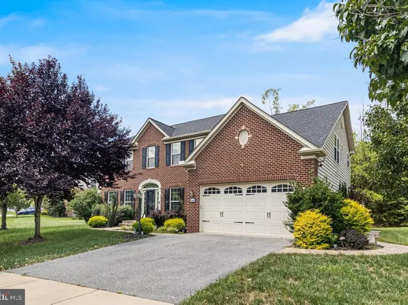 10660 Long Leaf Ln, Waldorf, MD 20603