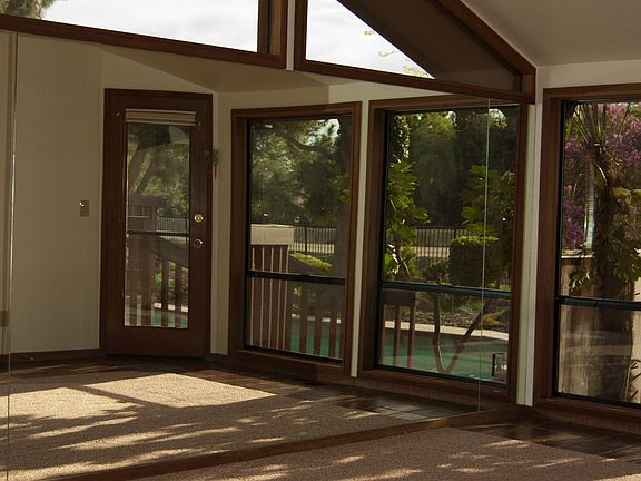 5th image of 929 Monte Vista Ave