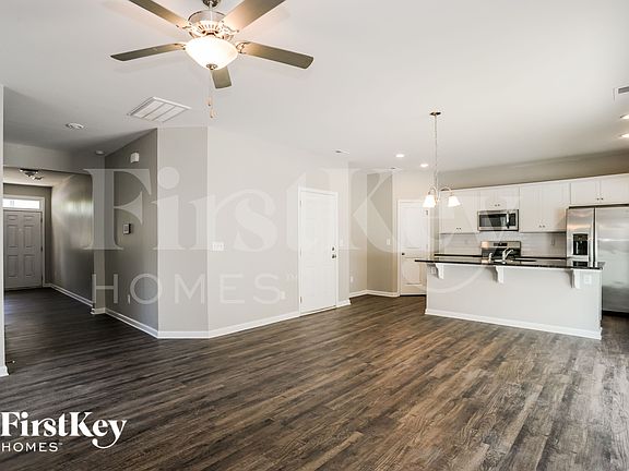 4th image of 5615 Cobblestone Glen Dr