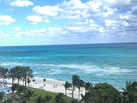 5th image of 19201 Collins Ave #823