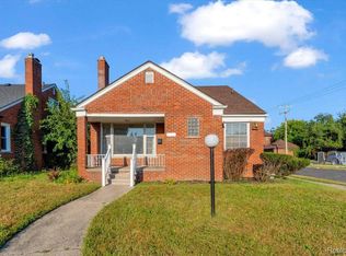 17213 Santa Rosa Dr, Detroit, MI 48221