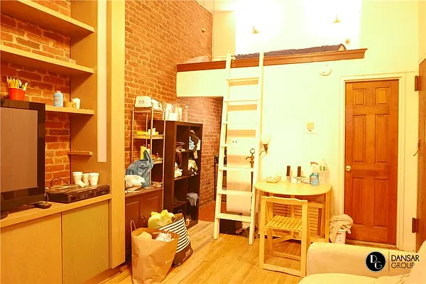 Rented by JK Dansar Corp | media 2