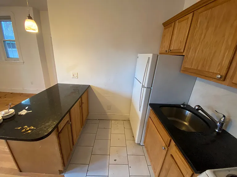 6 Ellsworth Ave — Photo 3