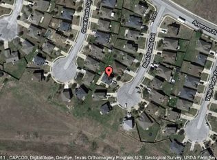 7224 Black Panda Trl, Del Valle, TX 78617