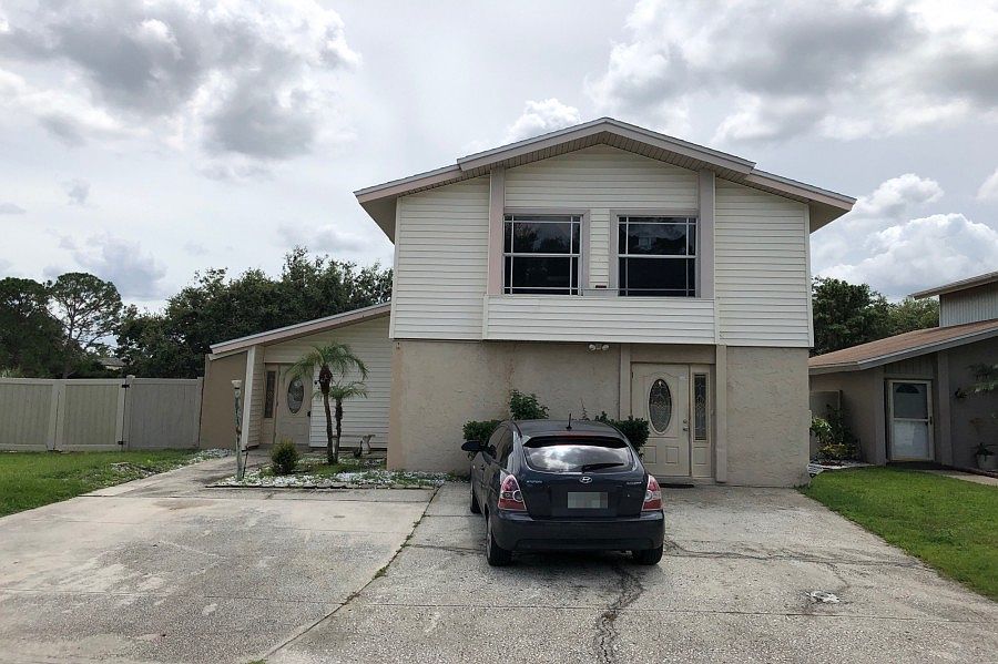 1st image of 4502 Millpond Ln