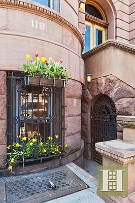 Sold by Halstead Real Estate | media 22