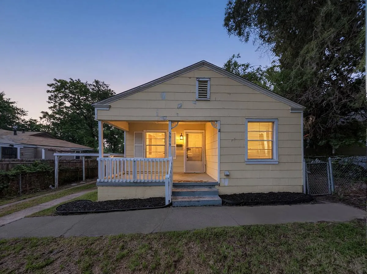 5013 Kessler Rd in Fort Worth, TX 76114 — Photo 2