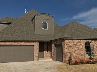 7117 NW 153rd St, Edmond, OK 73013