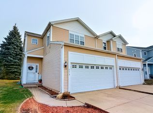 661 Fieldcrest Dr UNIT A, South Elgin, IL 60177