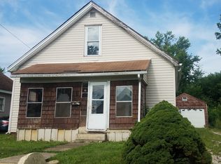 122 Kentucky Ave, Danville, IL 61832