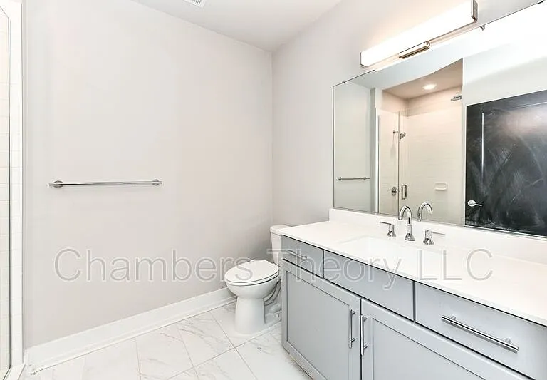 1800 Mount Vernon Ave #208 — Photo 14