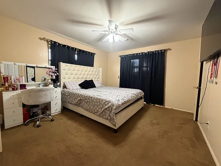 1002 Denton St — Photo 13