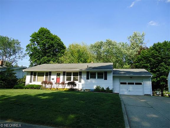 2nd image of 3599 Lakeview Blvd