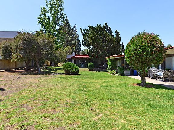3rd image of 16831 Meandro Dr