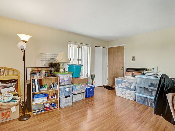 4th image of 15808 Terrace Dr Unit Ro3