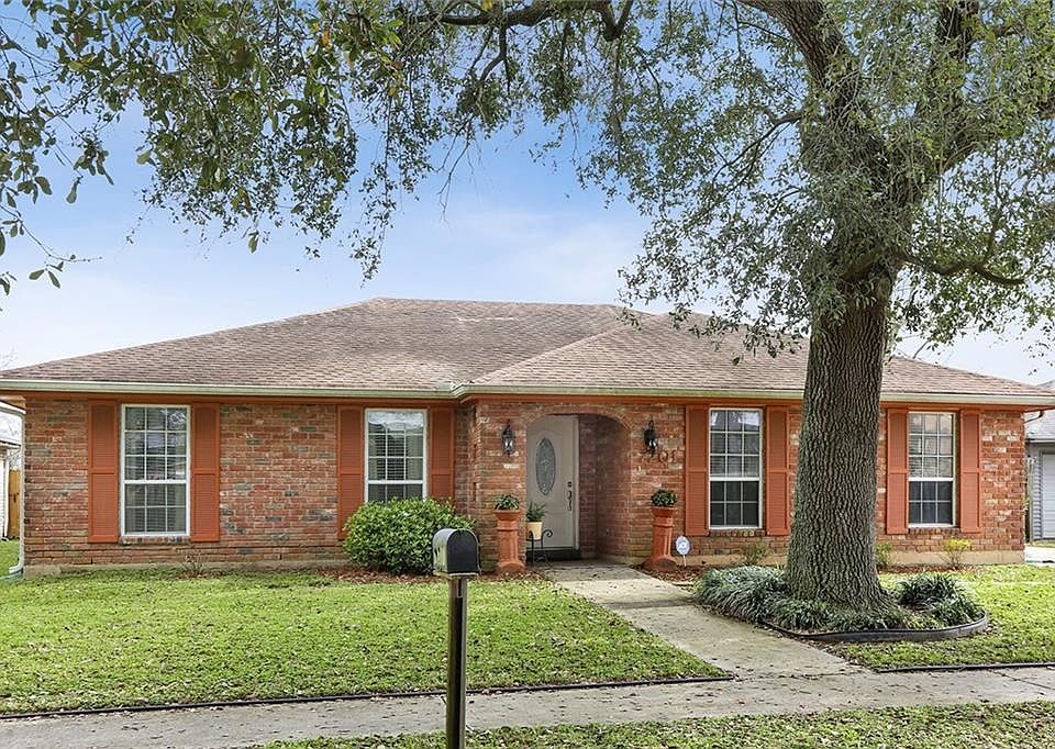 1st image of 7201 Benson Ct
