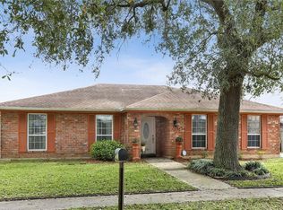 7201 Benson Ct, New Orleans, LA 70127