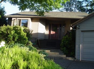 2643 Moon Mountain Dr, Eugene, OR 97403