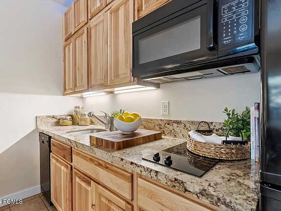 4th image of 2285 Sidewinder Dr #719