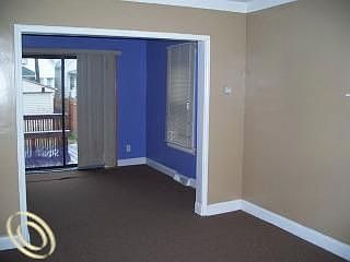 4th image of 2344 Pulaski St
