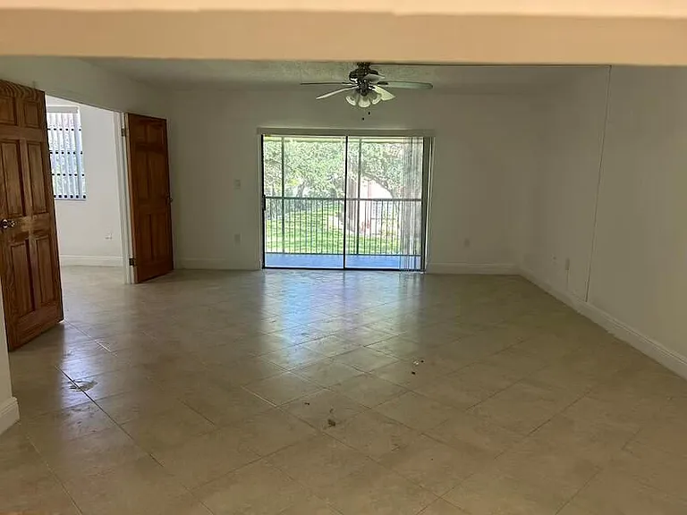 3432 NW 86th Way #D204 — Photo 17