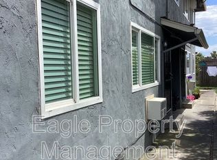 2412 Yreka Ave APT A, Sacramento, CA 95822