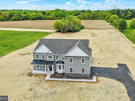 2nd image of 109 Knightsbridge Rd