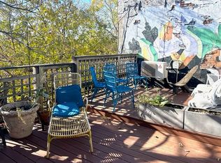 64 Summit St #2, Brooklyn, NY 11231