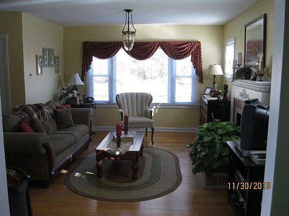 5th image of 3177 June Ave