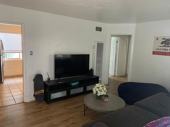 5th image of 1069 Hornblend St