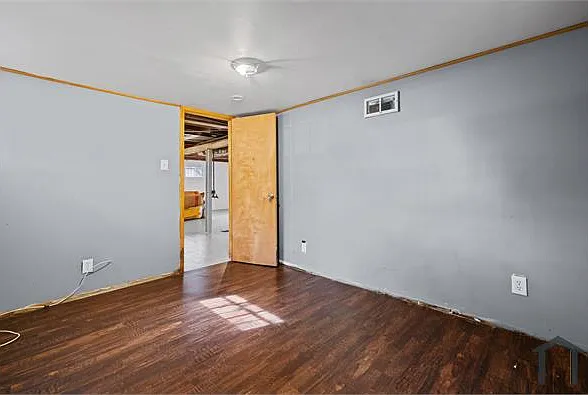 6176 Sherry Ave — Photo 24